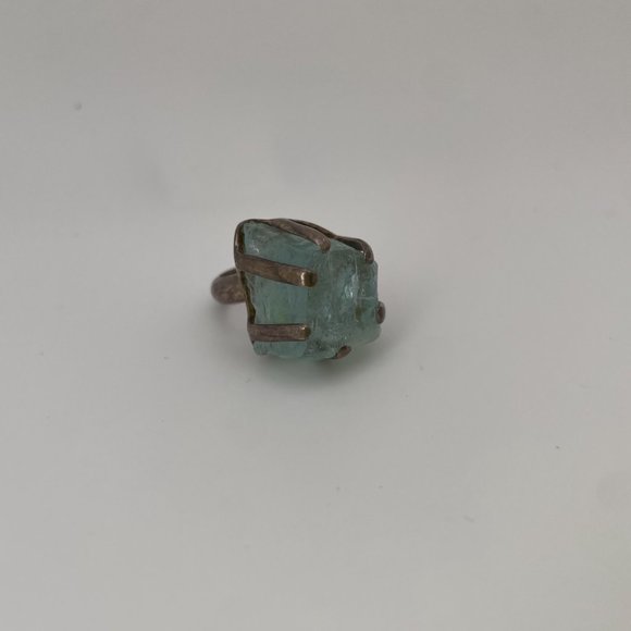 Sterling Silver and Rough Aquamarine Ring - Picture 4 of 7